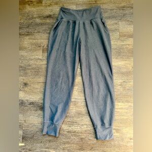 Old navy active power soft high rise leggings jogger pants size M grey